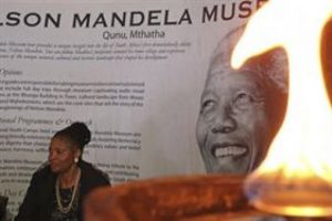 Mandela'ya dans ve şarkılı veda
