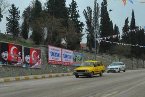 Erdoğan i&ccedil;in ilgin&ccedil; afiş!
