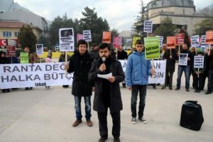 Akaryakıt zammı protesto edildi