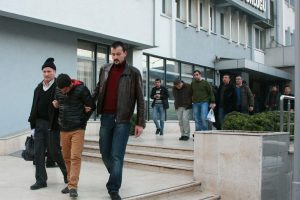 Telefon dolandırıcılarına su&ccedil;&uuml;st&uuml;