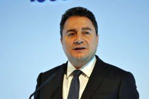 Babacan'dan demokrasi itirafı