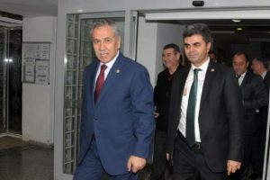 Arın&ccedil; nişan t&ouml;renine katıldı