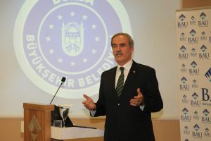 Altepe'den 'Yerel Y&ouml;netimlerde Liderlik' dersi