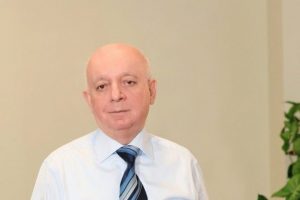Otomotiv end&uuml;strisinde y&uuml;zler g&uuml;l&uuml;yor