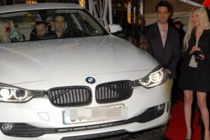 Burak Hakkı'dan Yunan aşkına romantik jest!