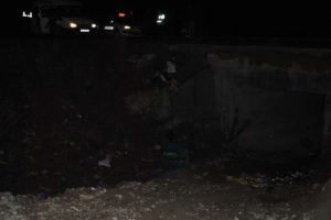 Yoldan &ccedil;ıkıp dereye u&ccedil;tular: 3 &ouml;l&uuml;, 1 yaralı