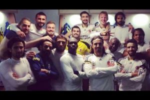Fenerbah&ccedil;eli oyuncular Melo'ya &ouml;yle bir yanıt verdiler ki!