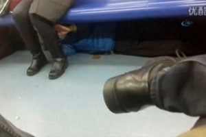 Dikkat metroda sapık var