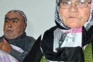 Yaşlı &ccedil;ift yardım bekliyor