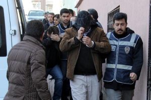 Sporcu diye yurt dışına &ccedil;ıkarmışlar