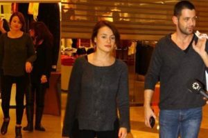 Keremcem ve Seda G&uuml;ven, mağazada mahsur kaldı