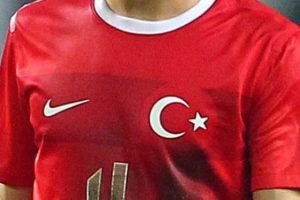 Gen&ccedil; milliler G&uuml;rcistan karşısında
