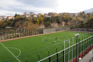 ''Sporcu fabrikası'' gibi kul&uuml;p