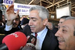 Ensarioğlu'na coşkulu karşılama