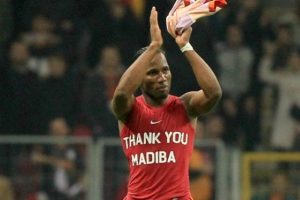 Drogba'dan PFDK'ya tiş&ouml;rt tepkisi