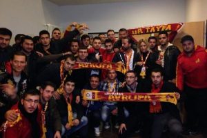T&uuml;rk boks&ouml;r unvanını korudu