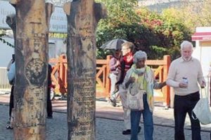 'Tarihi anıt' bakın ne &ccedil;ıktı!
