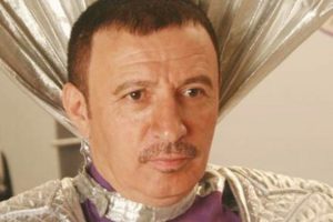Kendisini 'T&uuml;rklerin Madonna'sı' diye tanıttı...