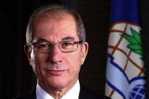 Ahmet &Uuml;z&uuml;mc&uuml; bug&uuml;n Nobel'i alacak