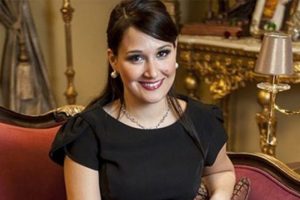 Gupse &Ouml;zay &ouml;yle bir fotoğraf paylaştı ki..
