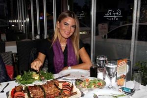 Kebap d&uuml;şk&uuml;n&uuml; &ccedil;ıktı