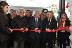 Nil&uuml;fer Belediyesi'nden 'İnsan Hakları G&uuml;n&uuml;'nde anlamlı a&ccedil;ılış