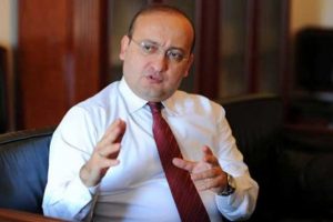 Yal&ccedil;ın Akdoğan'dan BDP'ye &ouml;vg&uuml;