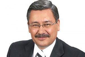 G&ouml;k&ccedil;ek CHP i&ccedil;in anket yaptı!