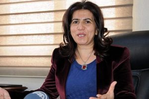 'S&uuml;reci tıkayacak olaylara izin vermeyeceğiz'