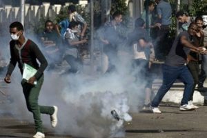 Kahire &Uuml;niversitesi'nde eğitime s&uuml;resiz ara verildi