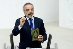 Sakık'tan Oya Eronat a&ccedil;ıklaması!