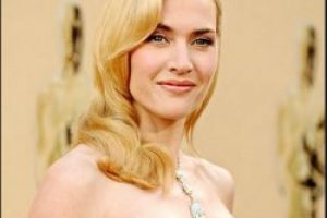 Kate Winslet &uuml;&ccedil;&uuml;nc&uuml; kez anne oldu