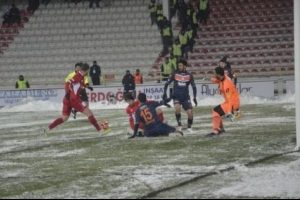 İstanbul'daki amat&ouml;r ma&ccedil;lar ertelendi