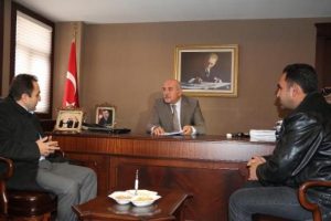Valilik esnafın zararını karşıladı
