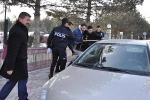 Firarı mahkuma film gibi operasyon