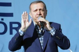 'Artık su akar T&uuml;rk yapar var'