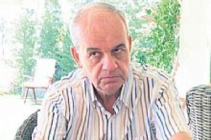 'Karara g&ouml;re gerek&ccedil;e uydurmaya &ccedil;alışıyorlar'