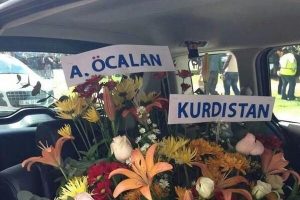&Ouml;calan bu &ccedil;i&ccedil;eği kime g&ouml;nderdi?