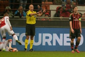 Gols&uuml;z ma&ccedil;ta sevinen Milan oldu!