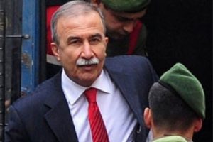 Hanefi Avcı'dan flaş Cemaat savunması