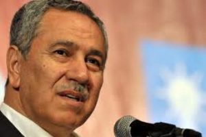 Arın&ccedil;'ı RT&Uuml;K Başkanı Dursun yanılttı