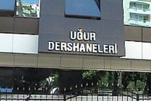 &Uuml;nl&uuml; dershaneden s&uuml;rpriz adım