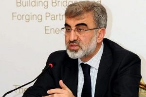 Taner Yıldız: Ger&ccedil;eklere g&ouml;zlerimizi kapatmayacağız