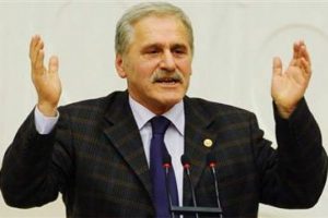S&uuml;leyman &Ccedil;elebi, 'B&uuml;y&uuml;me yoksulluktaki b&uuml;y&uuml;medir'