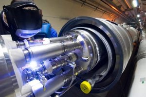 İsrail CERN'e tam &uuml;ye olacak