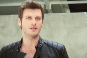 Kıvan&ccedil; Tatlıtuğ arapların tacizine uğradı...