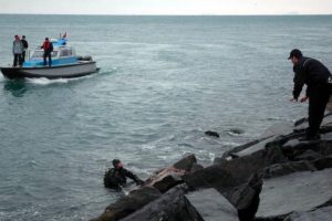 Dalgı&ccedil;lar bir saat ceset aradı