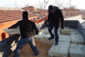 50 bin paket ka&ccedil;ak sigara ele ge&ccedil;irildi