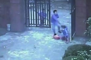 &Ccedil;ocukları yaralayan saldırgana idam