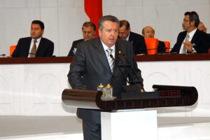 MHP'li &Ouml;zensoy: Ka&ccedil;ak elektriği devlet s&uuml;bvanse etsin